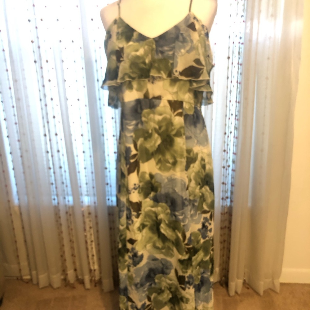 Floral print dress